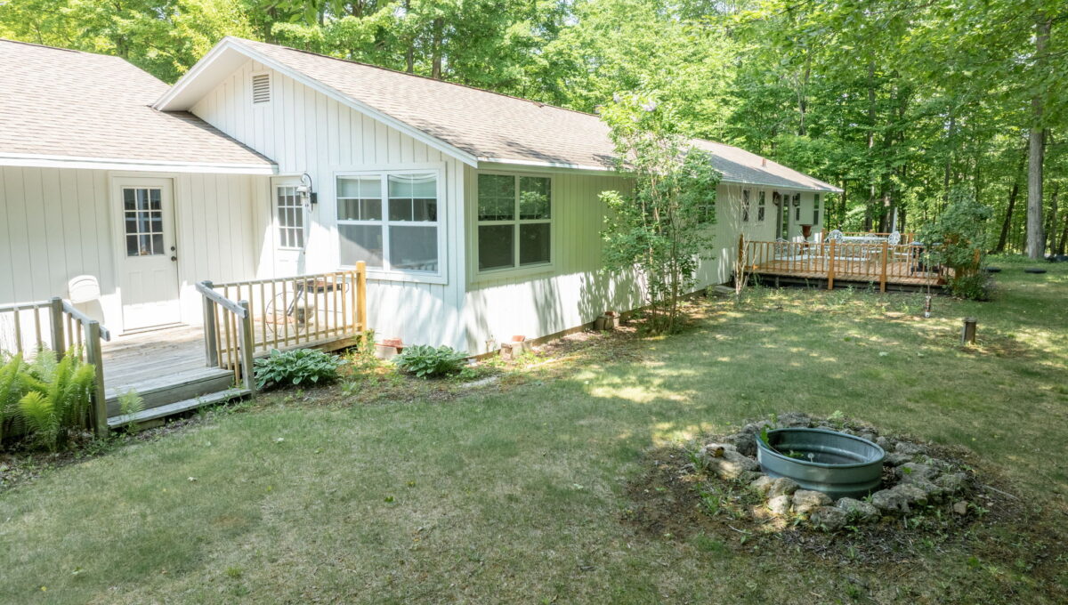 10863 Old Stage Rd Sister Bay Wisconsin Summer ext-13