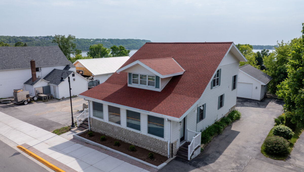 7863 Hwy 42 Egg Harbor Wisconsin Summer Ext-3