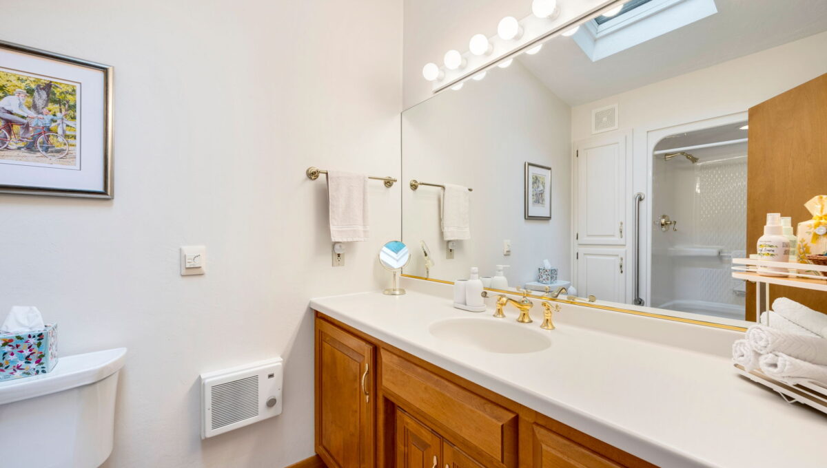 10107 Moravia St Ephraim Wisconsin-12