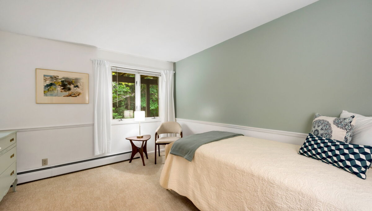 10107 Moravia St Ephraim Wisconsin-16