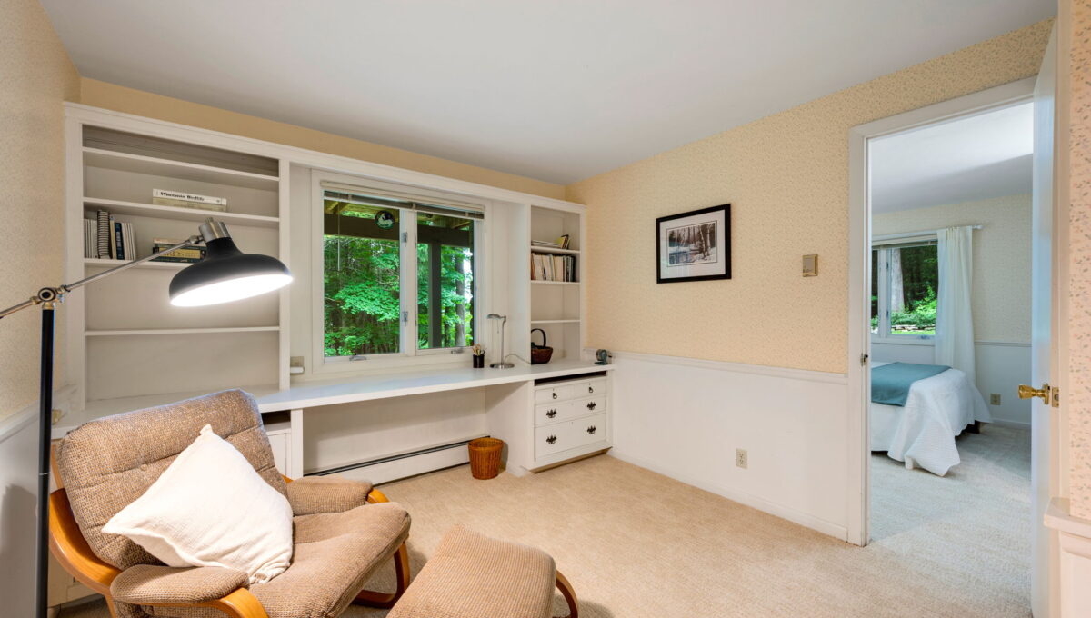10107 Moravia St Ephraim Wisconsin-17