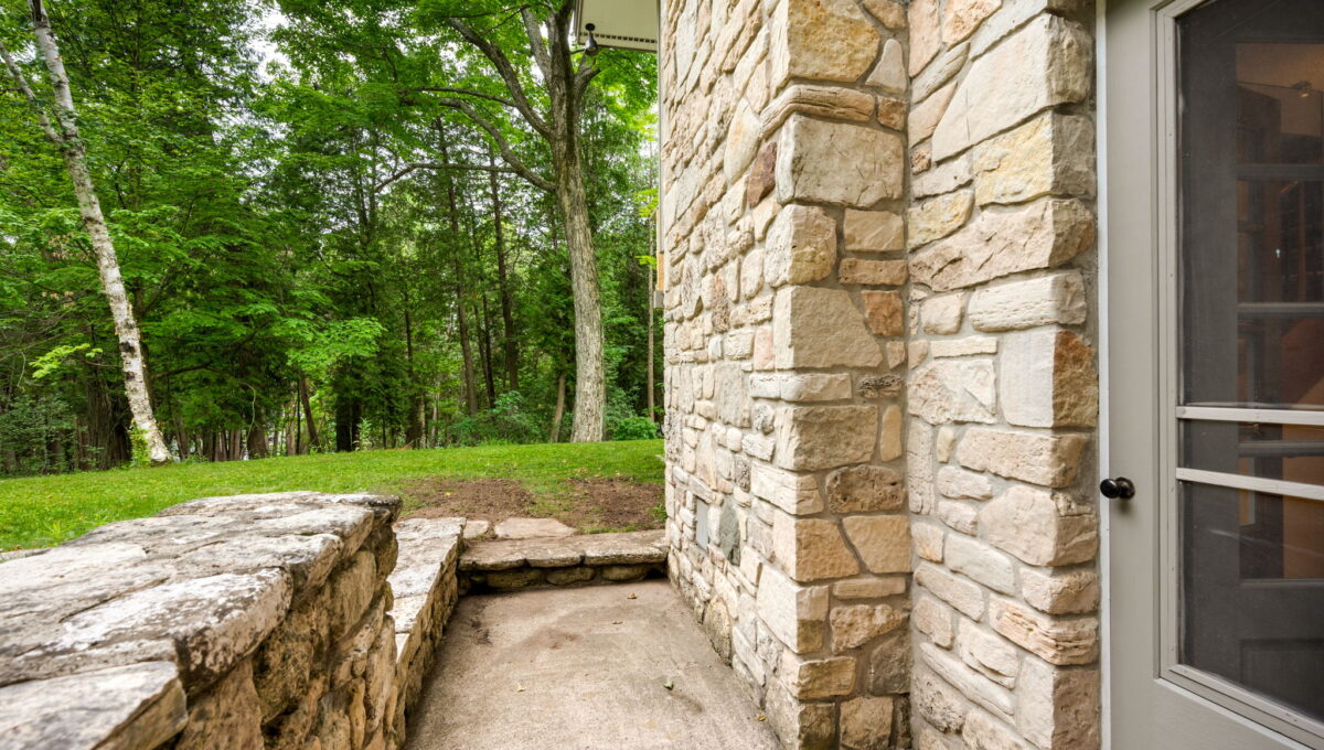 10107 Moravia St Ephraim Wisconsin-21