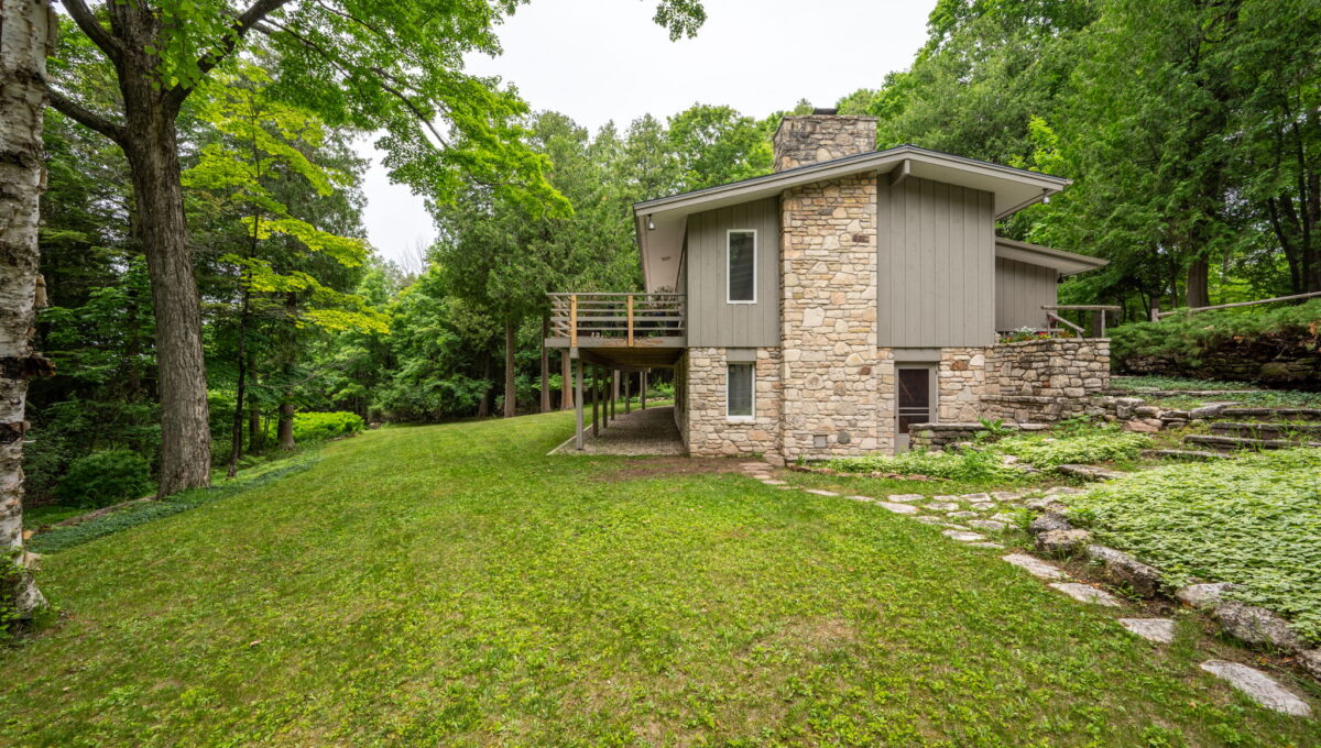 10107 Moravia St Ephraim Wisconsin-22