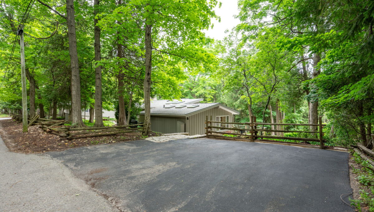 10107 Moravia St Ephraim Wisconsin-38