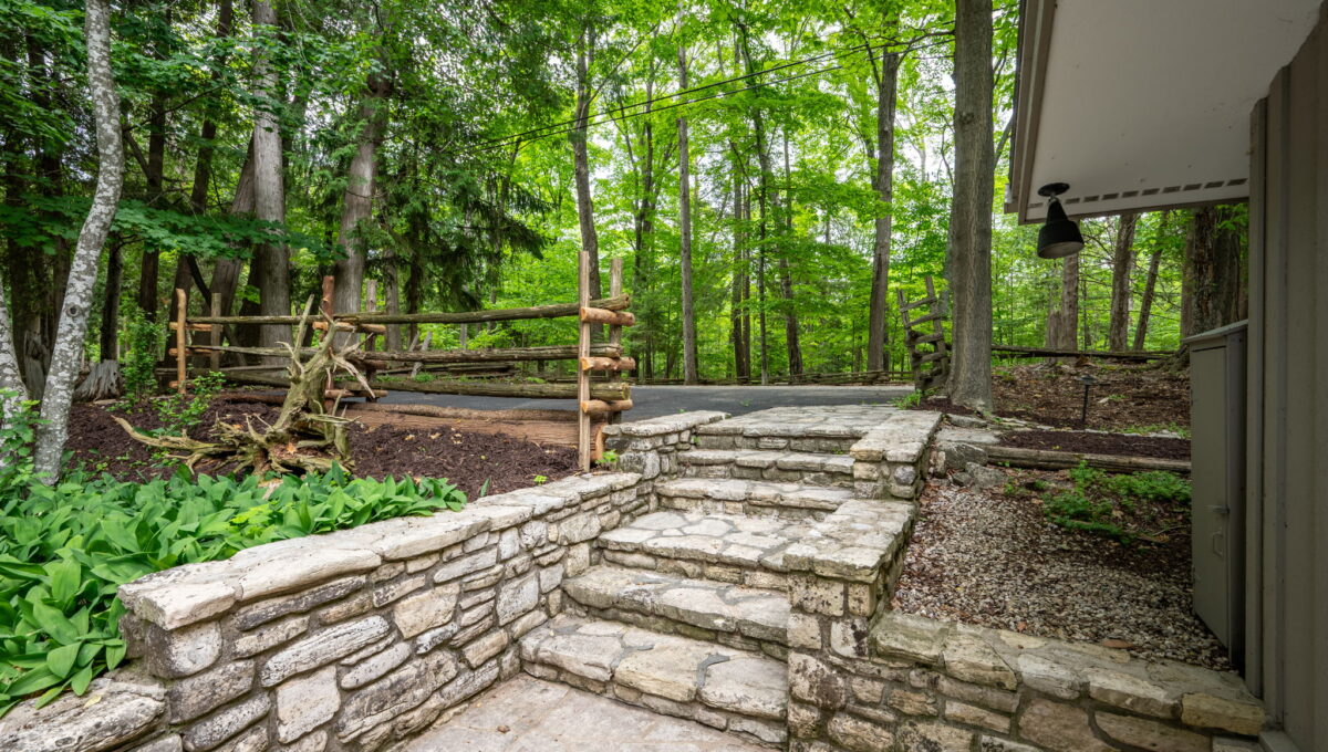 10107 Moravia St Ephraim Wisconsin-39