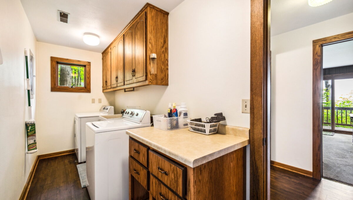 8119 Chateau Dr Egg Harbor Wisconsin-18