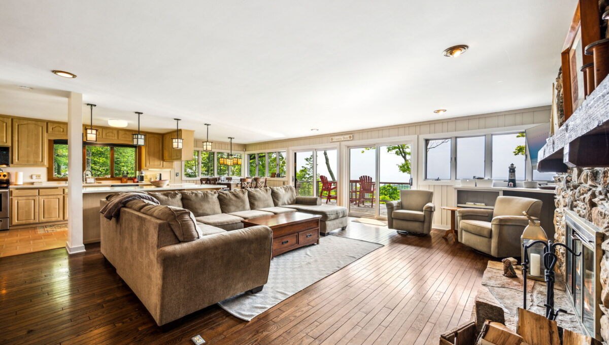 8119 Chateau Dr Egg Harbor Wisconsin-24
